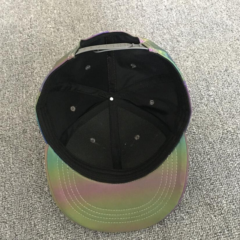 Bunte reflektierende leichte Baseballmütze verstellbare Hip-Hop-Hüte Snapback Damen / Herren Rainbow Night Reflective Club Hat Streetwear