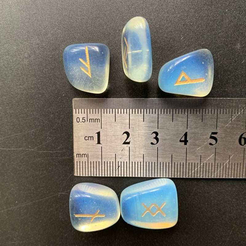 White Opalite Opal Rune Stones Set Tumble Stones Polished Viking Nordic Runes Amulet Divination Crystal 25pcs/set