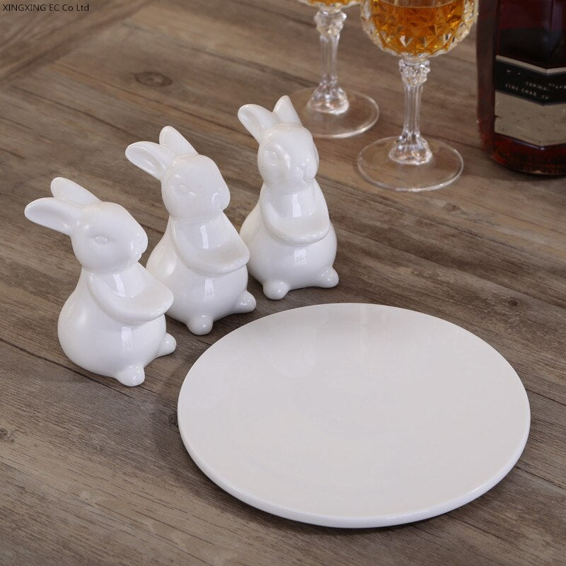 Ceramic Rabbit Plate Household Round Dinner Plate White Butterfly Embossed Craft Dessert Cake Plate Wedding Decoration Tableware