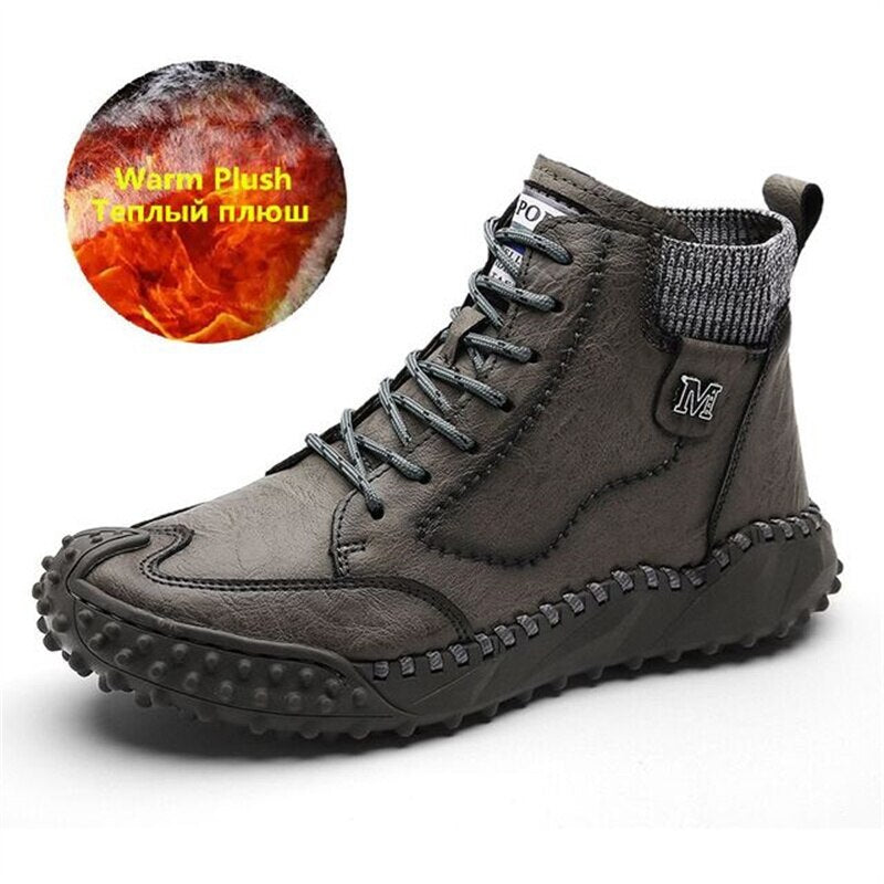 Nuevas botas de invierno para hombre, botas de nieve cálidas de felpa gruesa para hombre, botines de cuero para hombre, botas de moto hechas a mano, zapatos para hombre al aire libre