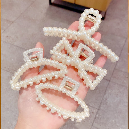 Imitation Pearls Acrylic Hair Claws Clip for Women Geometric Cross Square Hairpin Makeup Hair Styling Barrettes Hair Accessories