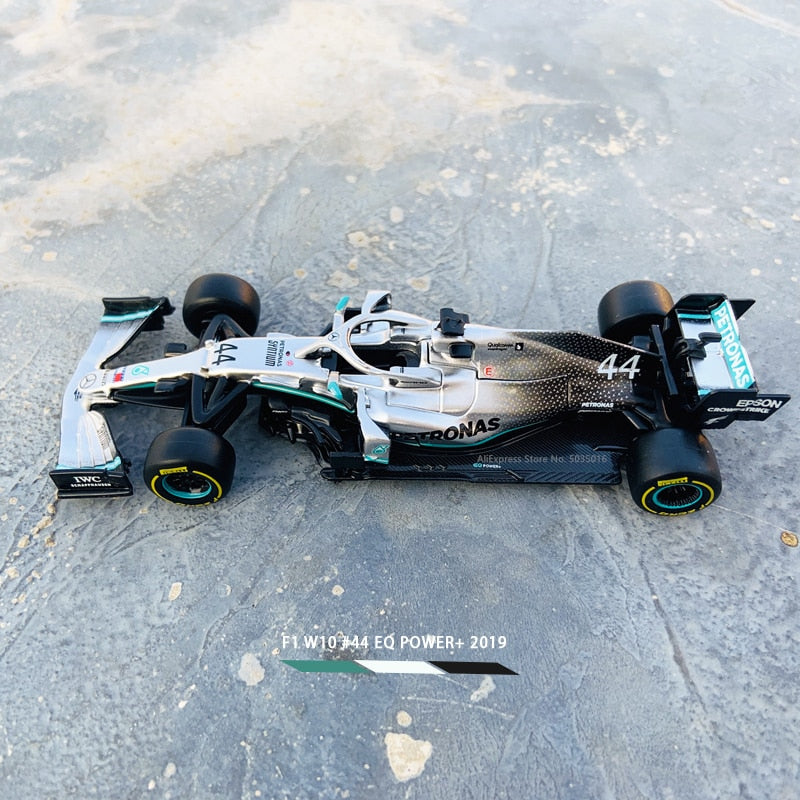 Bburago 1:43 Mercedes-Benz Team  Lewis Hamilton  W10-44 SF90 RB  F1 Racing Formula Car Static Simulation Diecast Alloy Model Car