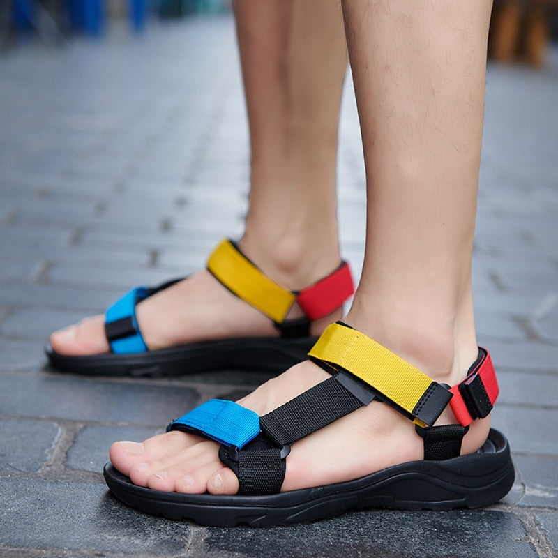 2022 nuevas sandalias para hombre, chanclas antideslizantes de verano, zapatillas de playa para exteriores de alta calidad, zapatos casuales, zapatos de hombre baratos, zapatos de agua