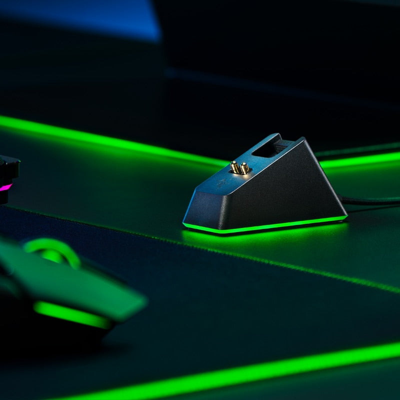 Razer Basilisk Ultimate Edition wireless gaming  mouse 20000DPI RGB base HyperSpeed wireless technology about 100h battery life