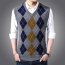 New Fashion Brand Sleeveless Sweater Mens Pullover Vest V Neck Slim Fit Jumpers Knitting Patterns Autumn Casual Clothing Men