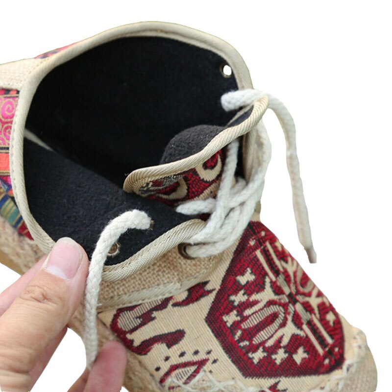 Stickerei Schuhe Frauen Stiefeletten Flache Herbst Schuhe 2022 Bequeme Lace-Up Alte Peking Tuch Schuhe Wohnungen Botas Casual Turnschuhe