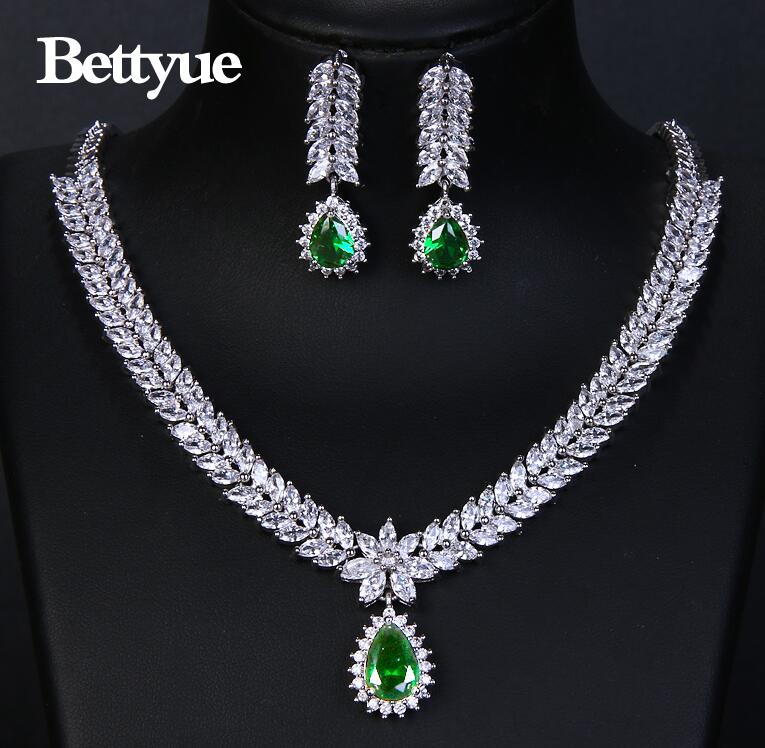 Bettyue Charming Fashion Elegance Kubikzircon Multicolor Europa und Amerika Stil Großhandel Schmuck Sets Frauen edle Verzierung