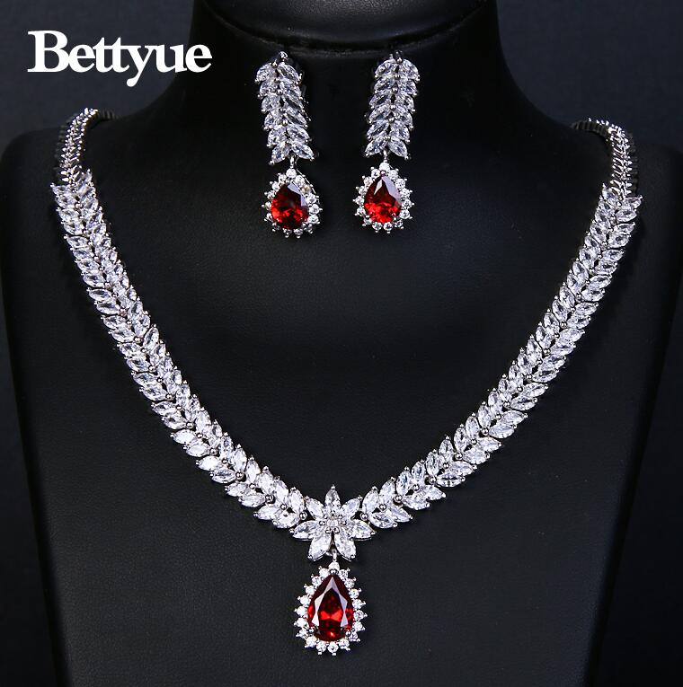 Bettyue Charming Fashion Elegance Kubikzircon Multicolor Europa und Amerika Stil Großhandel Schmuck Sets Frauen edle Verzierung