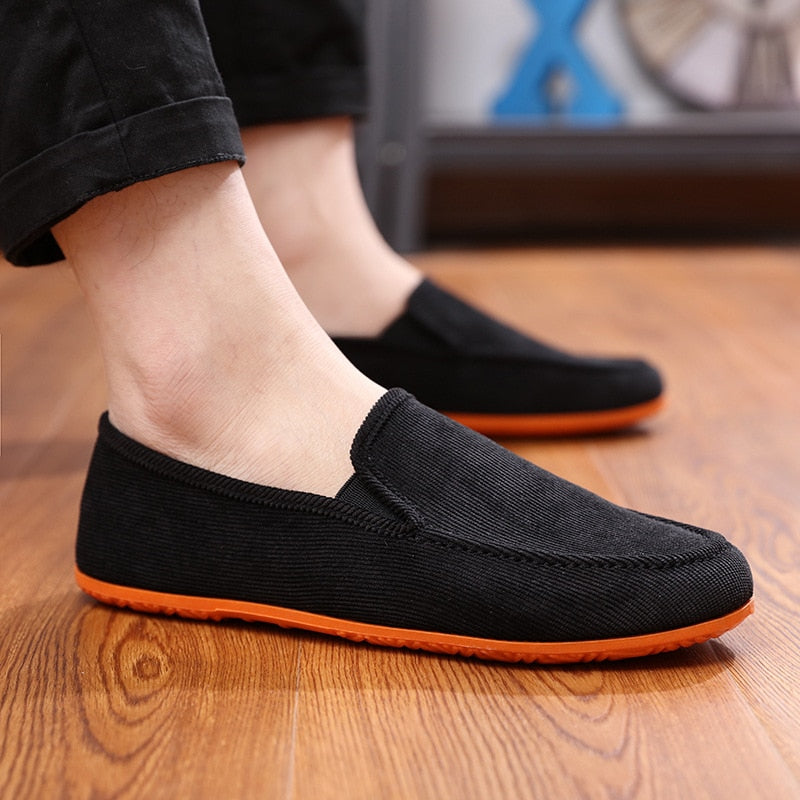 New Canvas Shoes for Men Breathable Footwear Men Casual Shoes Loafers Big Size Outdoor Walking Dring Shoes Red Men&