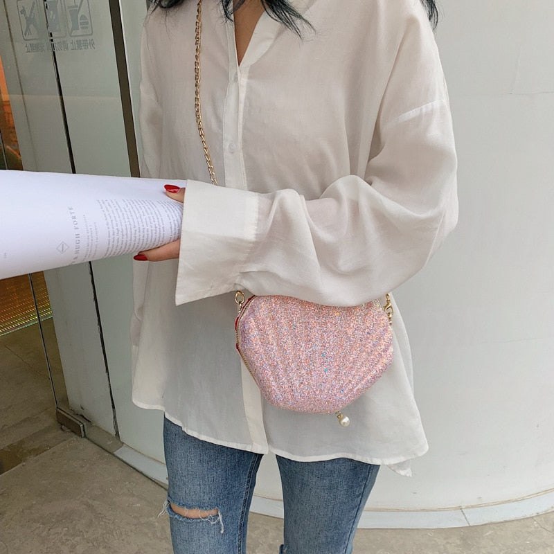 Bolso de verano para mujer, bolso de cadena con forma de concha de lentejuelas pequeñas, bolso de hombro pequeño de lentejuelas a la moda para mujer, bolso cruzado bonito para niña