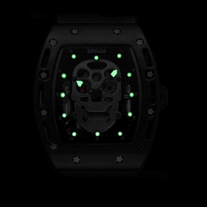 BAOGELA New Arrival Style Pirate Skull Quartz Men Watches Military Silicone Brand Mens Sports Watch Waterproof Relogio Masculino