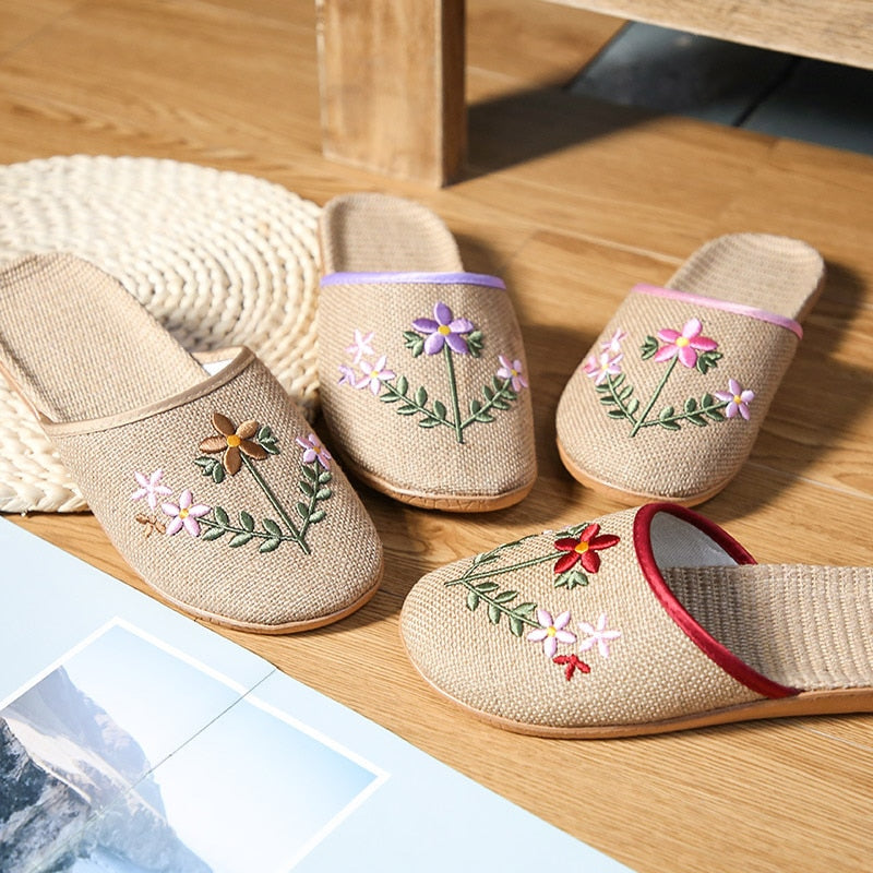 Suihyung New Women Breathable Flax Indoor Slippers Embroider Floral Linen Home Slip On Ladies Summer Non-Slip Fat Beach Shoes