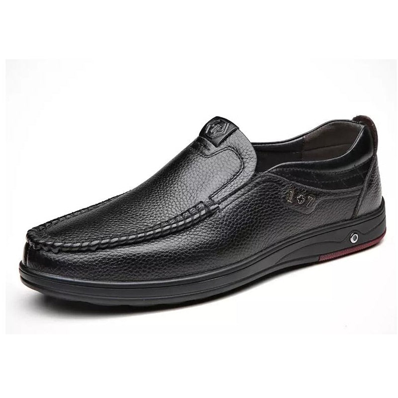 Echtes Lederschuhe Herren Loafers Slip On Business Casual Lederschuhe Klassische weiche Mokassins Hombre Atmungsaktive Herrenschuhe Wohnungen