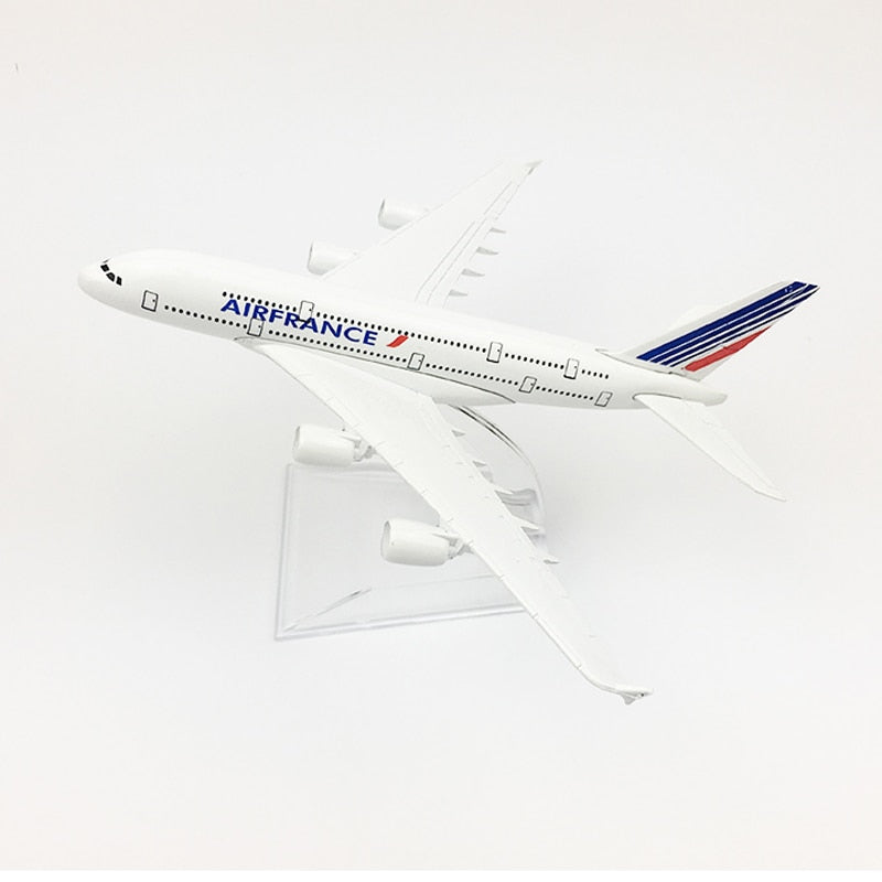 Free shipping Air France Aeroplane model Airbus A380 airplane 16CM Metal alloy diecast 1:400 airplane model toy for children