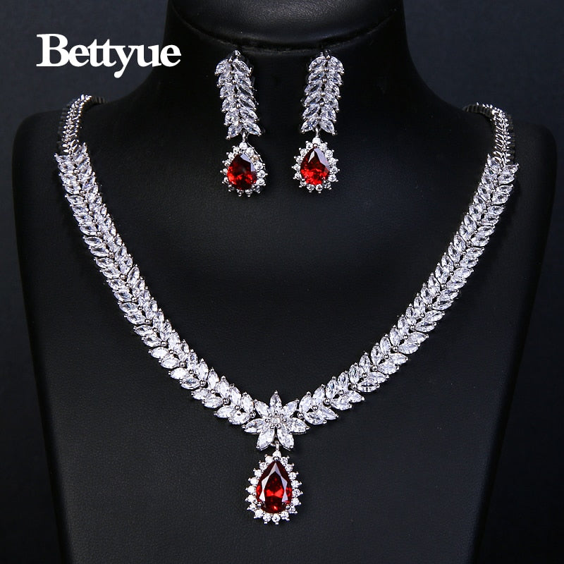 Bettyue Charming Fashion Elegance Kubikzircon Multicolor Europa und Amerika Stil Großhandel Schmuck Sets Frauen edle Verzierung