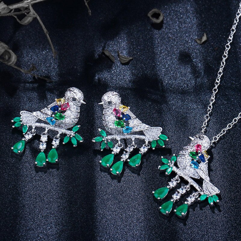 CWWZircons High Quality Water Drop Green CZ Crystal Necklace and Earrings Fashion Animal Bird Jewelry Set for Women Gift T217