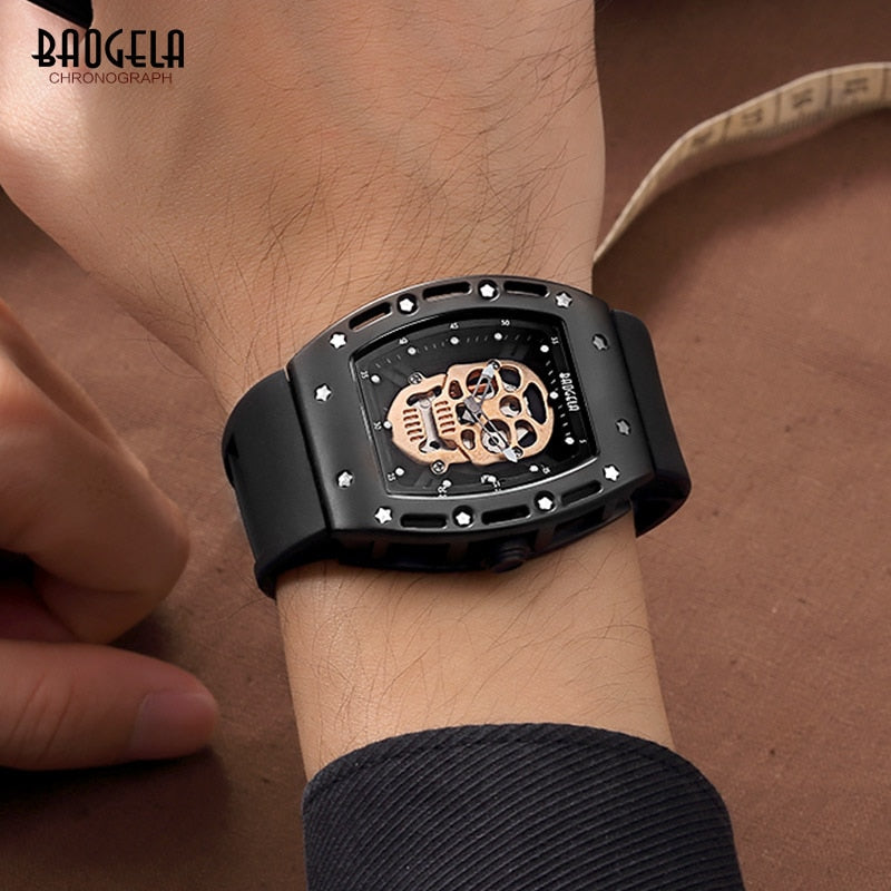 Baogela Moda Hombre Esqueleto Calavera Relojes de cuarzo luminosos Estilo militar Negro Silicona Rectángulo Dial Reloj de pulsera para Man1612