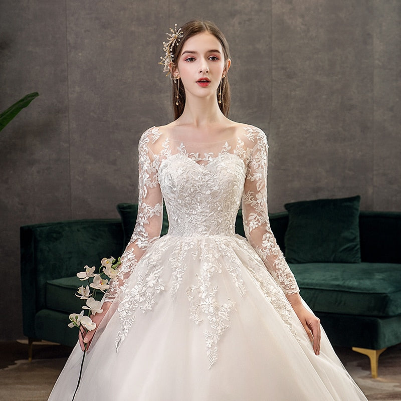 Neues romantisches süßes elegantes Luxus-langes Spitze-Prinzessin-Hochzeitskleid mit Ärmelapplikationen Promi-Braut-Kleid Vestidos De Noiva