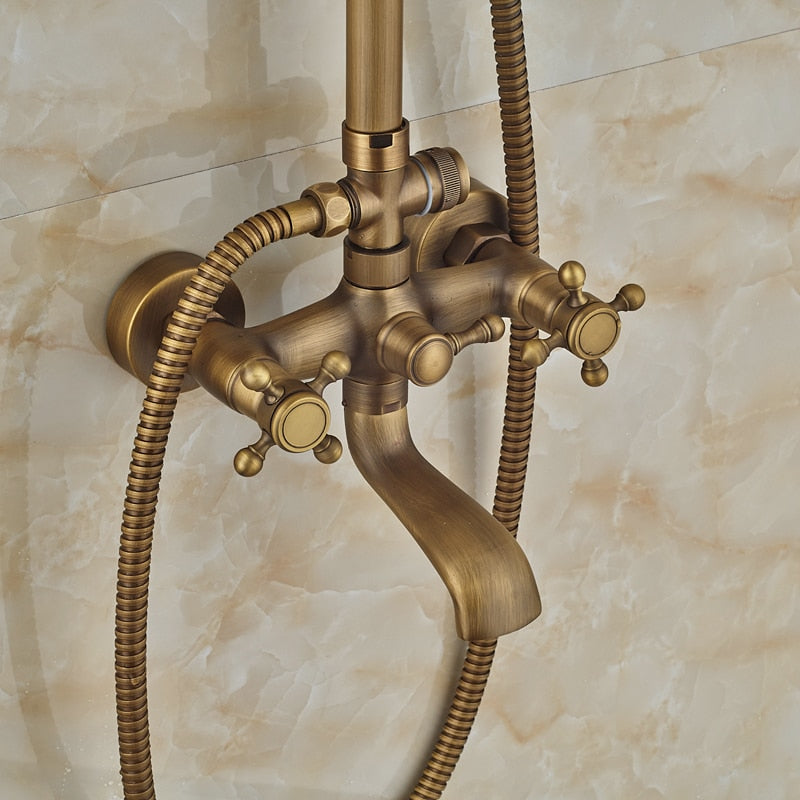 Grifo mezclador de ducha de lluvia de lujo en la pared Juego de ducha de baño Lluvia 8 "Cabeza de ducha de latón Grifo mezclador de ducha con ducha de mano