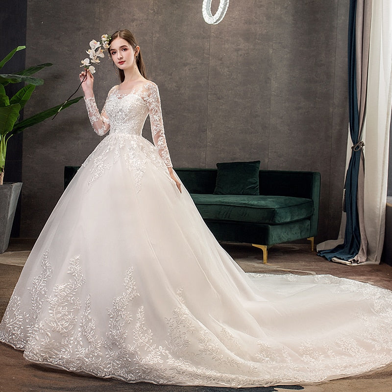 Neues romantisches süßes elegantes Luxus-langes Spitze-Prinzessin-Hochzeitskleid mit Ärmelapplikationen Promi-Braut-Kleid Vestidos De Noiva