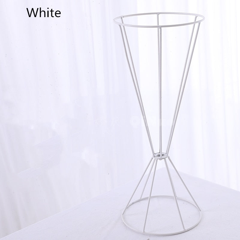 70CM/50CM Flower Vases Gold/ White Flower Stands Metal Road Lead Wedding Centerpiece Flowers Rack For Event Party Decoration