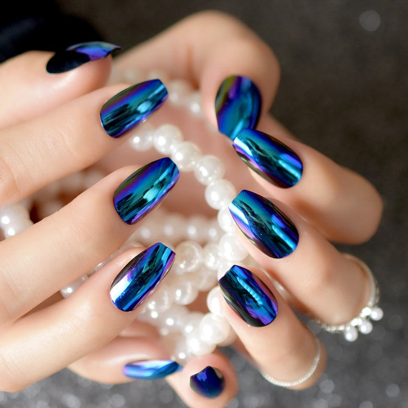 Super Holographice Coffin Nails Mirror Blue Chrome Sparkly Ballerina Fake Nails Mittelgroße Maniküre-Spitzen mit Klebeaufkleber