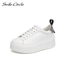 Smile Circle Weiße Turnschuhe Damen Flache Plateauschuhe Runde Zehe Lässige Schuhe mit dickem Boden Damen Low-Top Chunky Sneakers