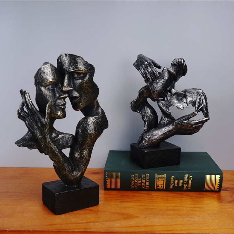 NORTHEUINS resina besándose máscara de pareja estatua amante figuritas en miniatura para Interior regalo del Día de San Valentín decoración de escritorio del hogar