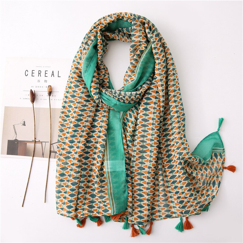 2020 fashion spring summer geometry printing cotton scarf with tassel fashion wraps shawls sunscreen beach hijabs wholesale