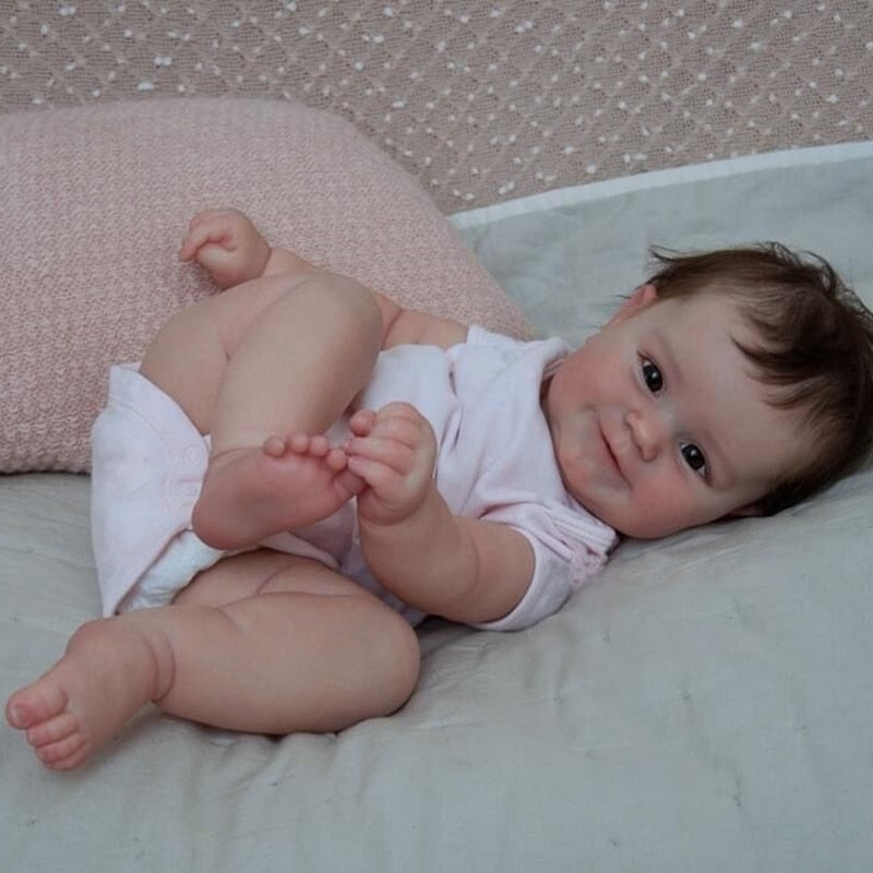 50CM Bebe Reborn Babypuppe Lebensechte neugeborene Mädchen Baby Soft Touch Maddie mit handgewurzelten Haaren Hochwertige handgefertigte Kunstpuppe