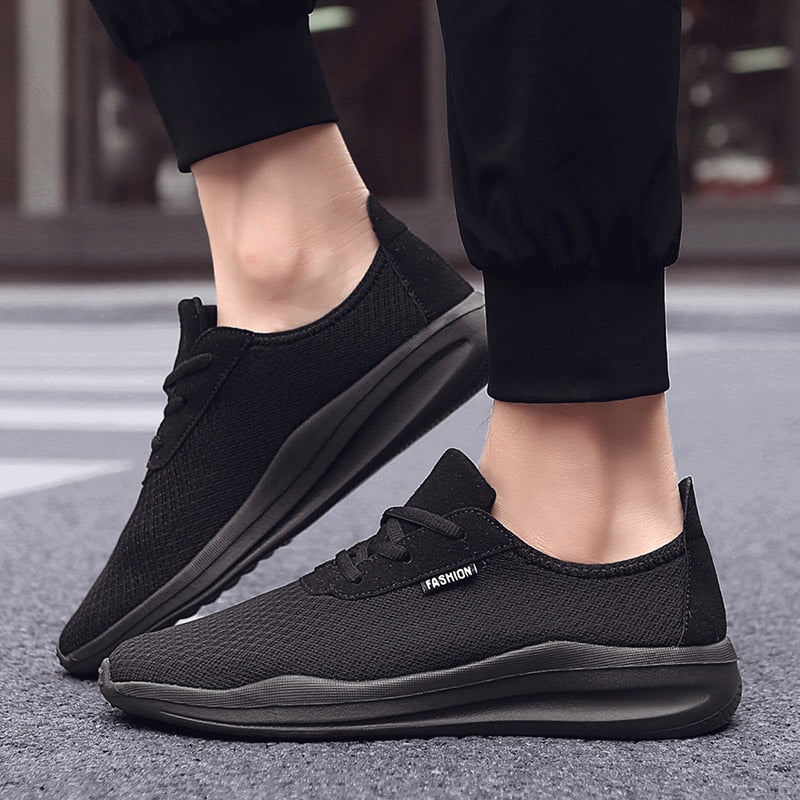 2021 New Men Shoes Casual Sneakers Breathable Mesh Lace-Up Lightweight Mens Shoe Fashion Walking Jogging Sneaker Tenis Masculino