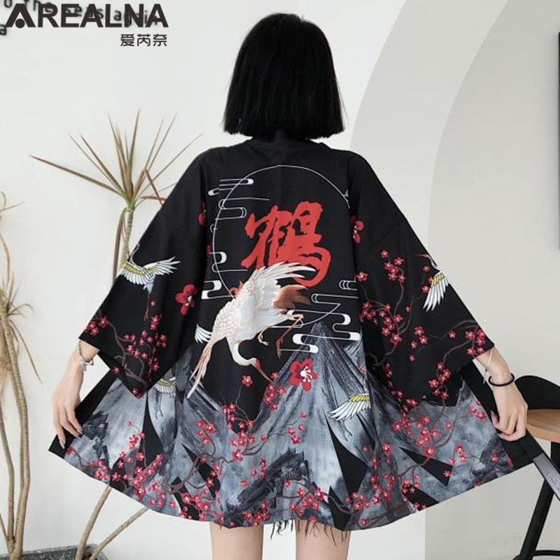 Dragon Anime Kimono Beach Girls Cosplay Dress Shirts New Korean Sunscreen Japanese Kimono Traditional Clothing Hombre Yukata Man