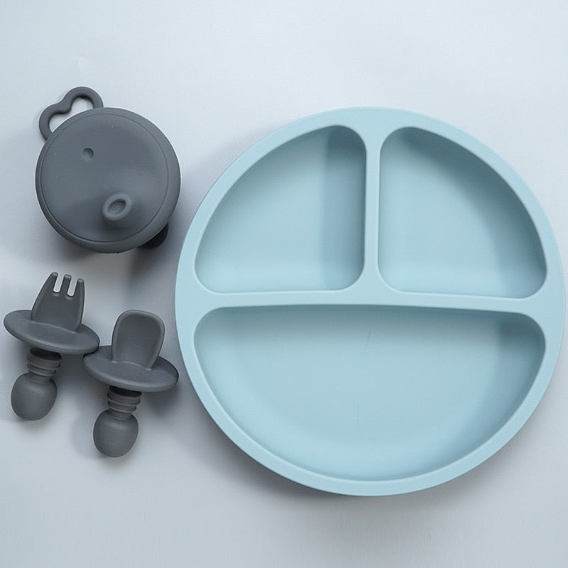 Accesorios para bebés, plato de cena de silicona para alimentación de niños pequeños, cuchara tenedor infantil suave impermeable con cubierta de taza de silicona portátil para niños