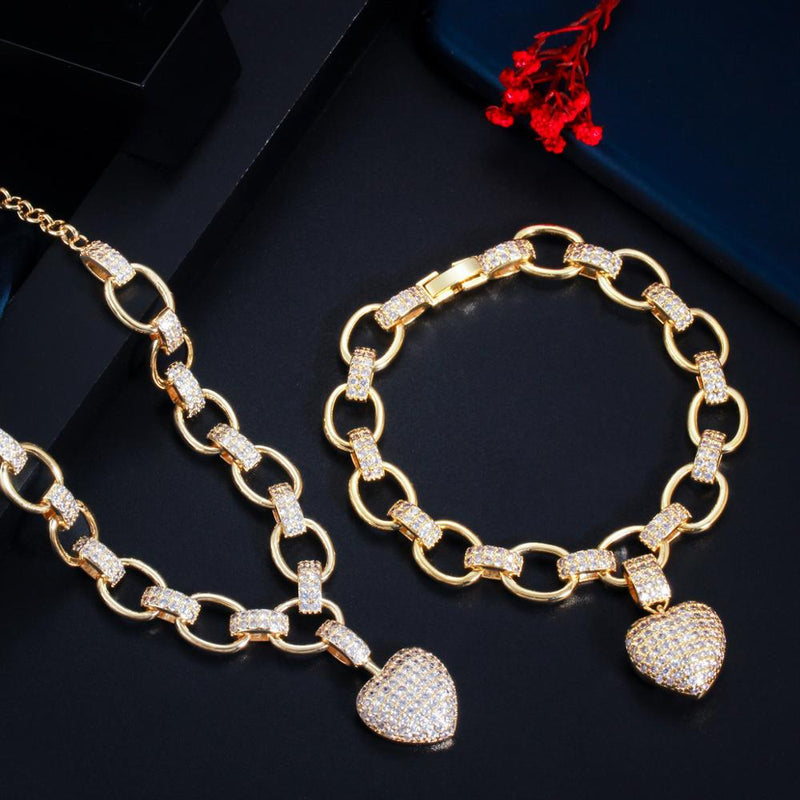 CWWZircons 585 Gold Farbe Zirkonia baumeln Liebe Herzform Bettelarmband Anhänger Halskette Frauen Modeschmuck Set T468