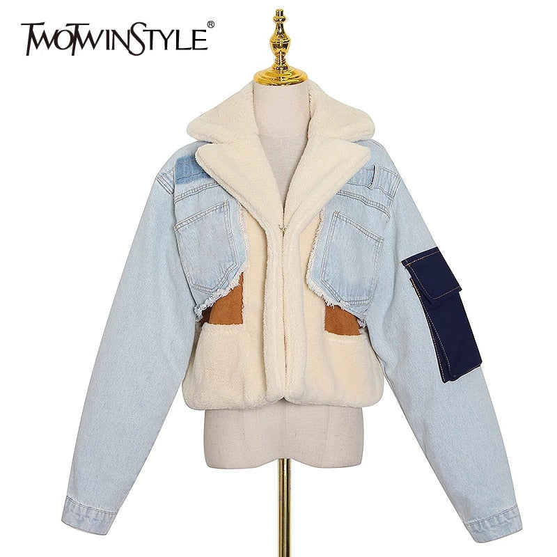 Chaqueta vaquera de lana de cordero TWOTWINSTYLE Patchowrk para mujer, abrigo informal con solapa de manga larga y borlas para mujer, moda de invierno 2022 nueva