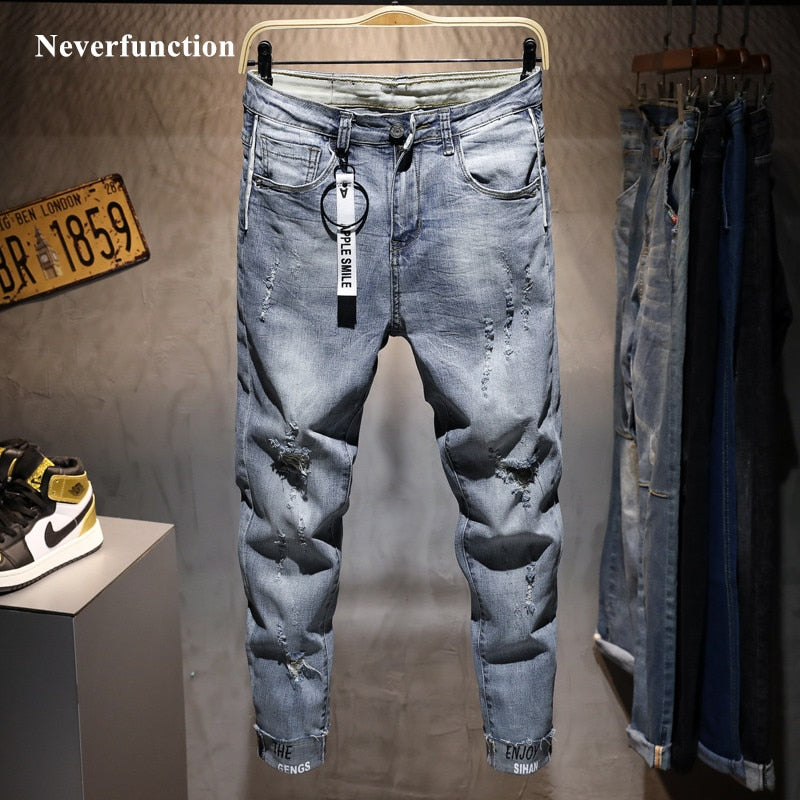 Männer Neue Zerrissene Lässige Röhrenjeans Hosen Modemarke Mann Streetwear Brief gedruckt Distressed Hole Grey Denim Pants