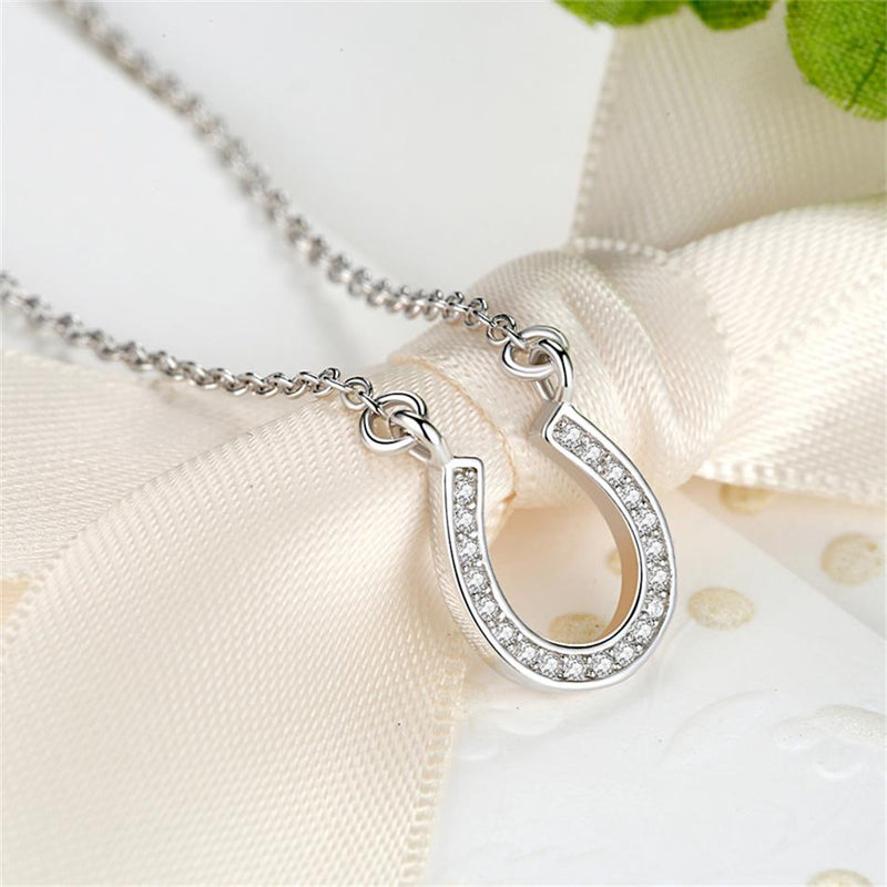 ELESHE Fashion New Lucky Horseshoe Pendant Necklace for Women Jewelry Horse Hoof Letter U Zirconia Necklace Female Gift