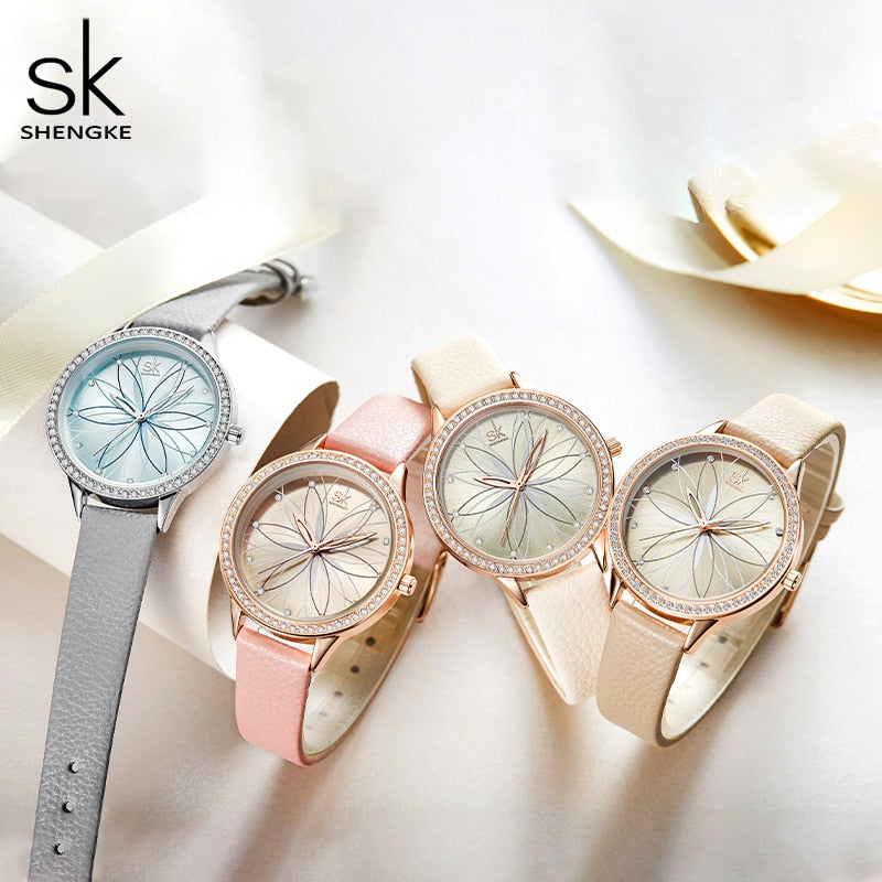 Relojes Shengke para Mujer, relojes de cuero con superficie de flores lineales, caja de cristal, movimiento de cuarzo japonés, Reloj para Mujer, Montres Femmes