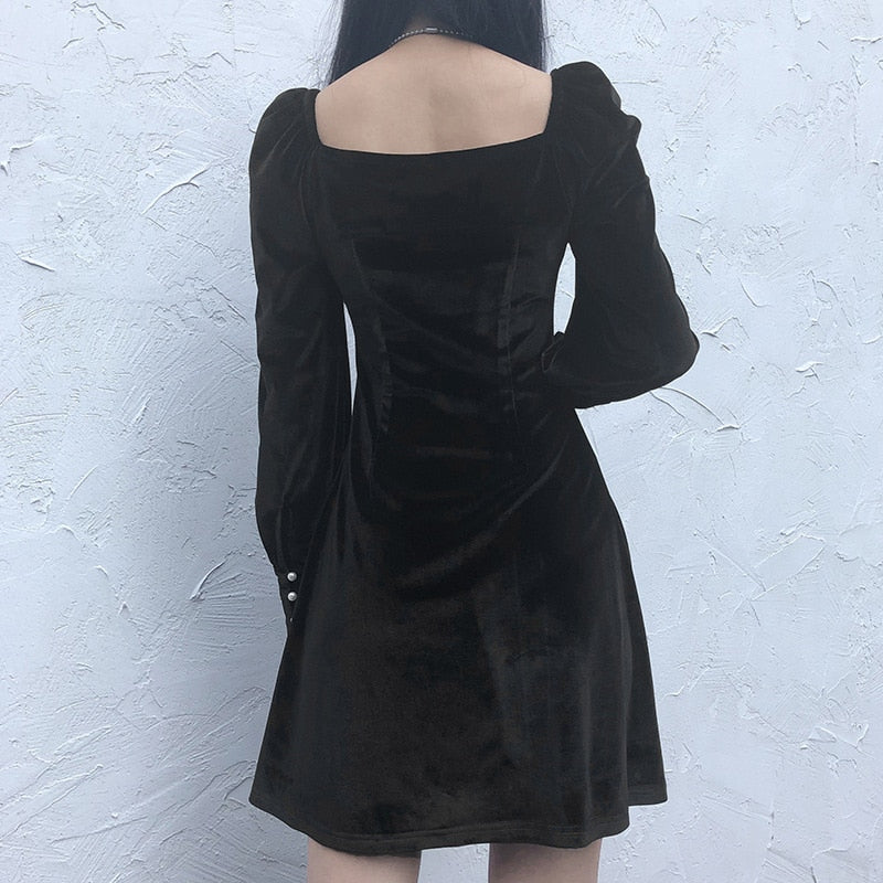 Fitshinling Vintage Gothic Velvet Dress Women Dark A Line Buttons Winter Grunge Slim Vestidos Long Sleeve Black Punk Dresses New