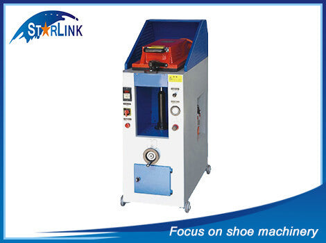 Manual Cover Type Sole Attaching Machine, SLM-4-08