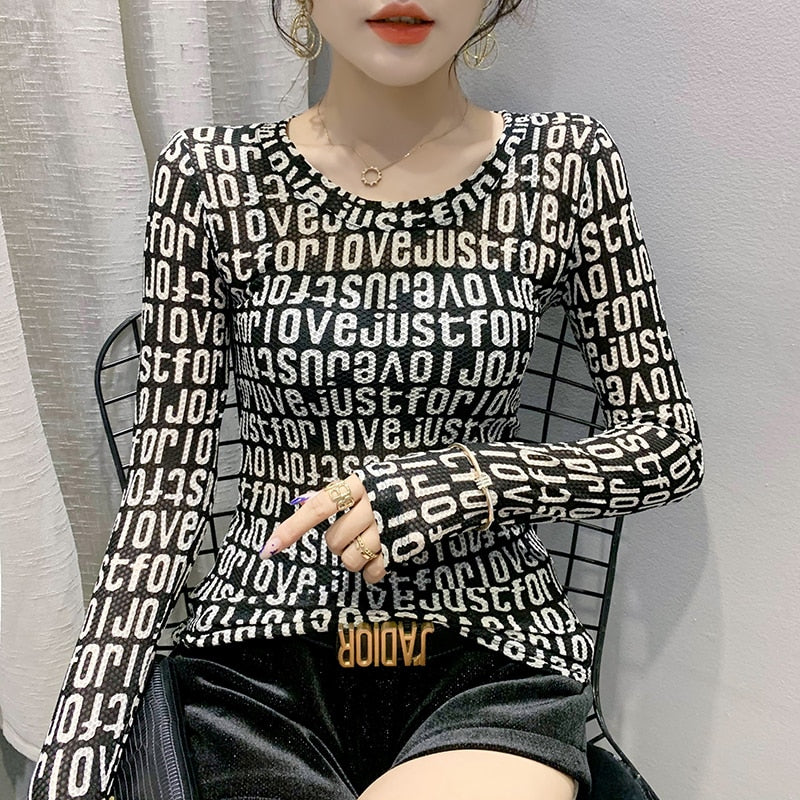 Fast Ship Vintage Print Tops Letters Doodle T-shirt Women Turtleneck Long Sleeve Slim Stretchy Tee Casual Women Clothing Spring