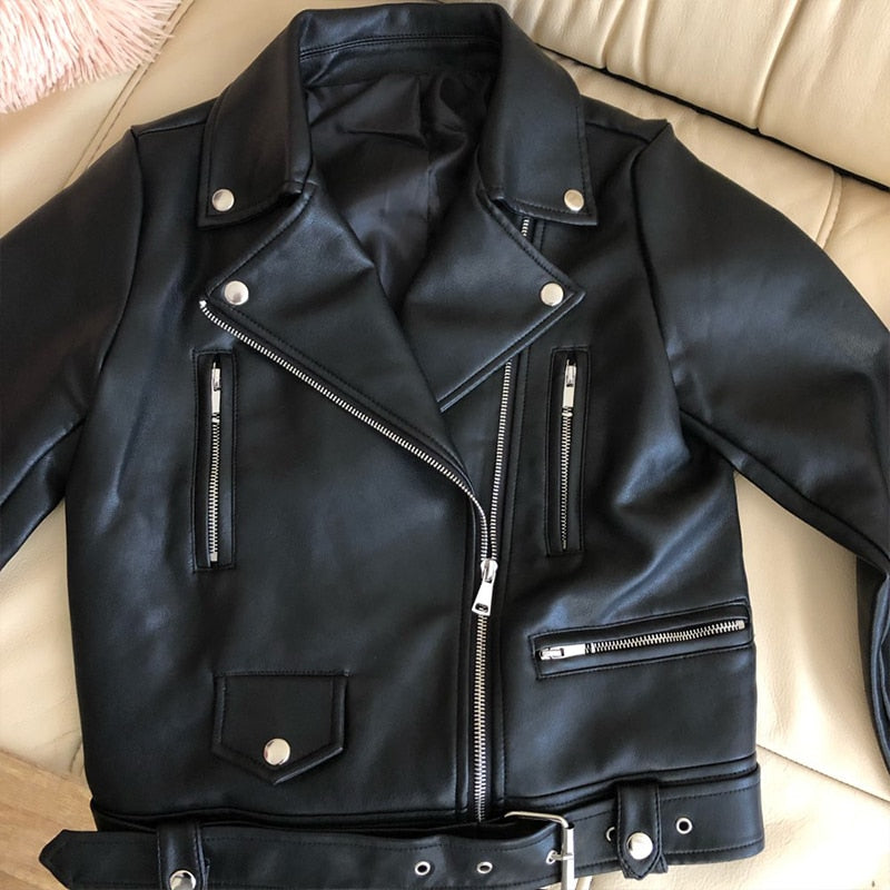Ailegogo, nueva chaqueta de piel sintética negra para mujer, chaquetas cortas de piel sintética suave para otoño e invierno, abrigo de motociclista con cinturón y cremallera