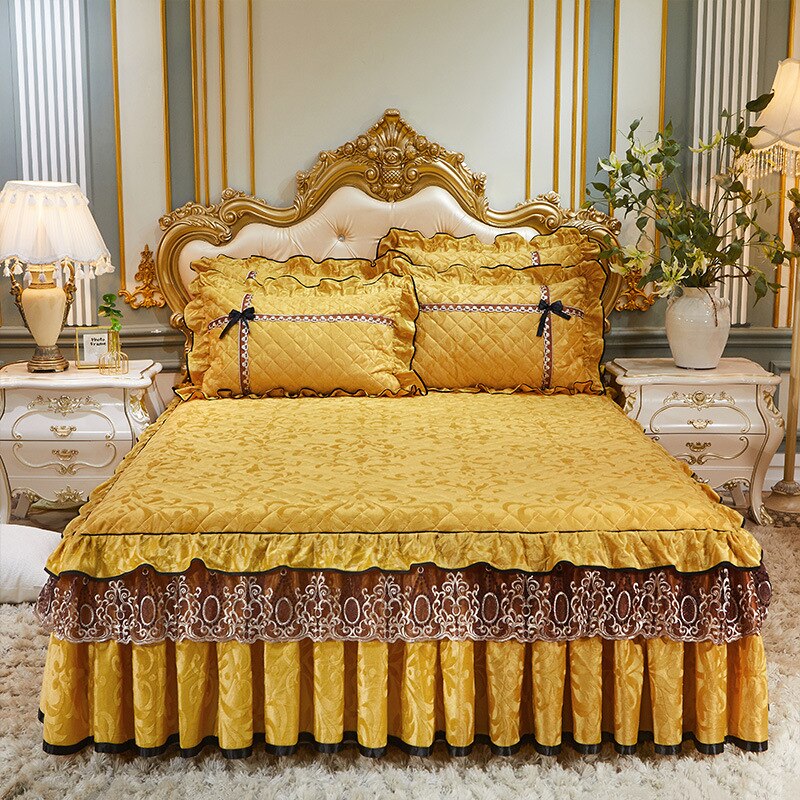 Europäische Luxus-Bettdecke aus dickem Samt, Plüsch, gesteppt, Queen-Size-Prägung, Bettrock, weiche Bettdecke, ohne Kissenbezug
