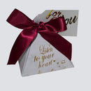 Triangular Pyramid Candy Box Wedding Favors and Gifts Boxes Candies Bags for Guests Decoration Baby Shower Party Supplies