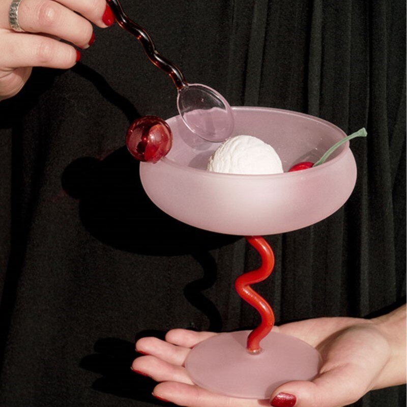 Nuevo Ins Slash Glass Cup Jelly Beans Twisty Goblet Vasos para bebidas Frosted Sweetmeats Cup Of Ice Cream Cereal Bowl