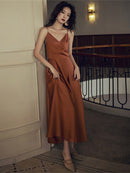 Colorfaith nuevo 2022 vestido de verano con un Halter Top sin tirantes sin espalda Sexy satén Retro mujeres Primavera Verano vestidos puros DR2019