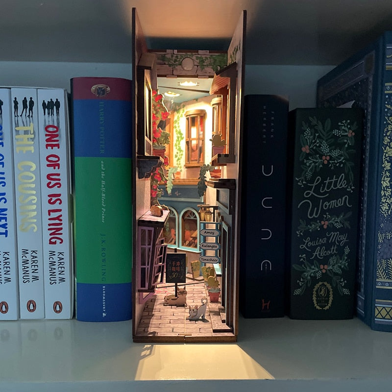 Cutebee DIY Book Nook Miniatures Shelf Insert Bookend Dollhouse Model Roombox Building Kit Wooden Bookshelf Toys Gifts 3D House