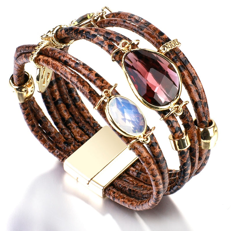 ALLYES Mulltilayer Snake Pulseras de cuero genuino para mujeres Peace Charm Animals Pattern Crystal Wrap Bracelet Joyería femenina