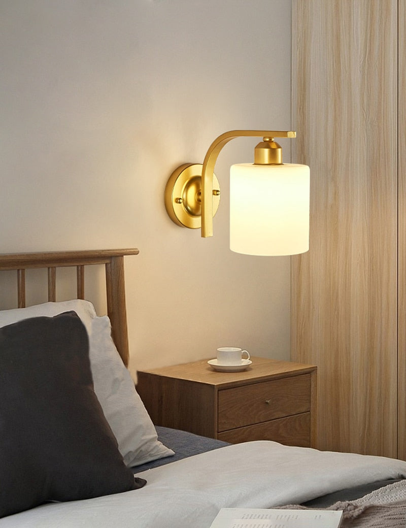 Lámpara de pared Led decorativa, lámpara de lectura nocturna de hierro junto a la lámpara, escaleras para el hogar, candelabro Vintage para Loft, luces de pared, bola de cristal, oro, negro, E27