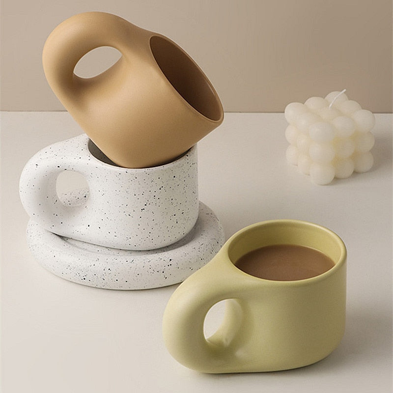 Keramik-Espressotassen Kaffeetassen Stranger Things Funny Drinkware Original Tasse für Tee Großes Untertassen-Set Kreative Geschenke Freunde